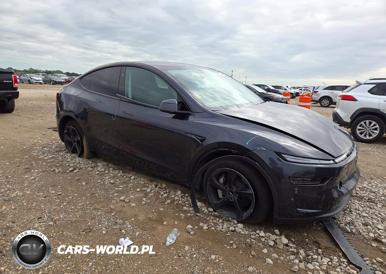 2026 Tesla Model Y VIN:7SAYGDEDXTF430449 - 4