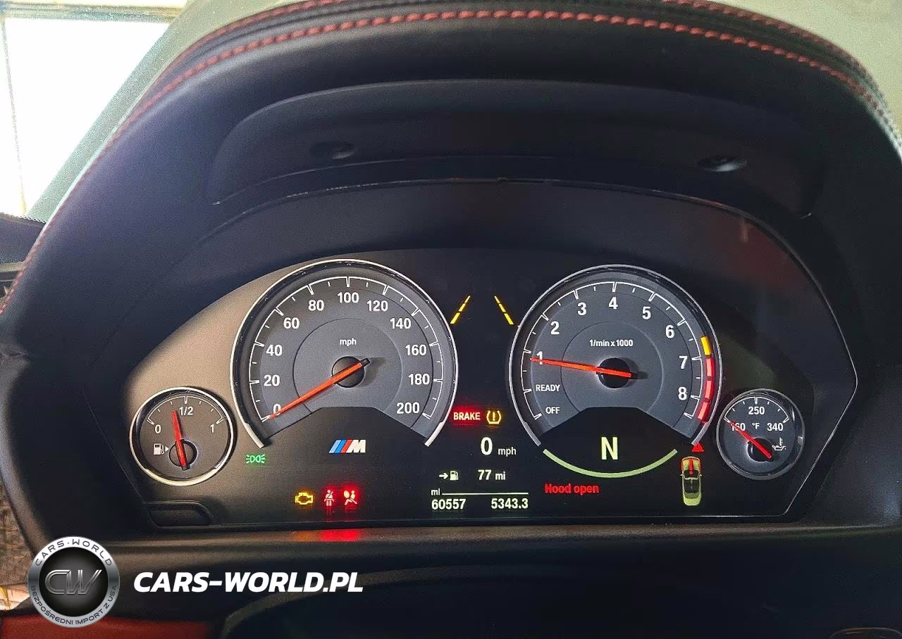 2018 BMW M4 VIN:WBS4Z9C59JED31209 - 9