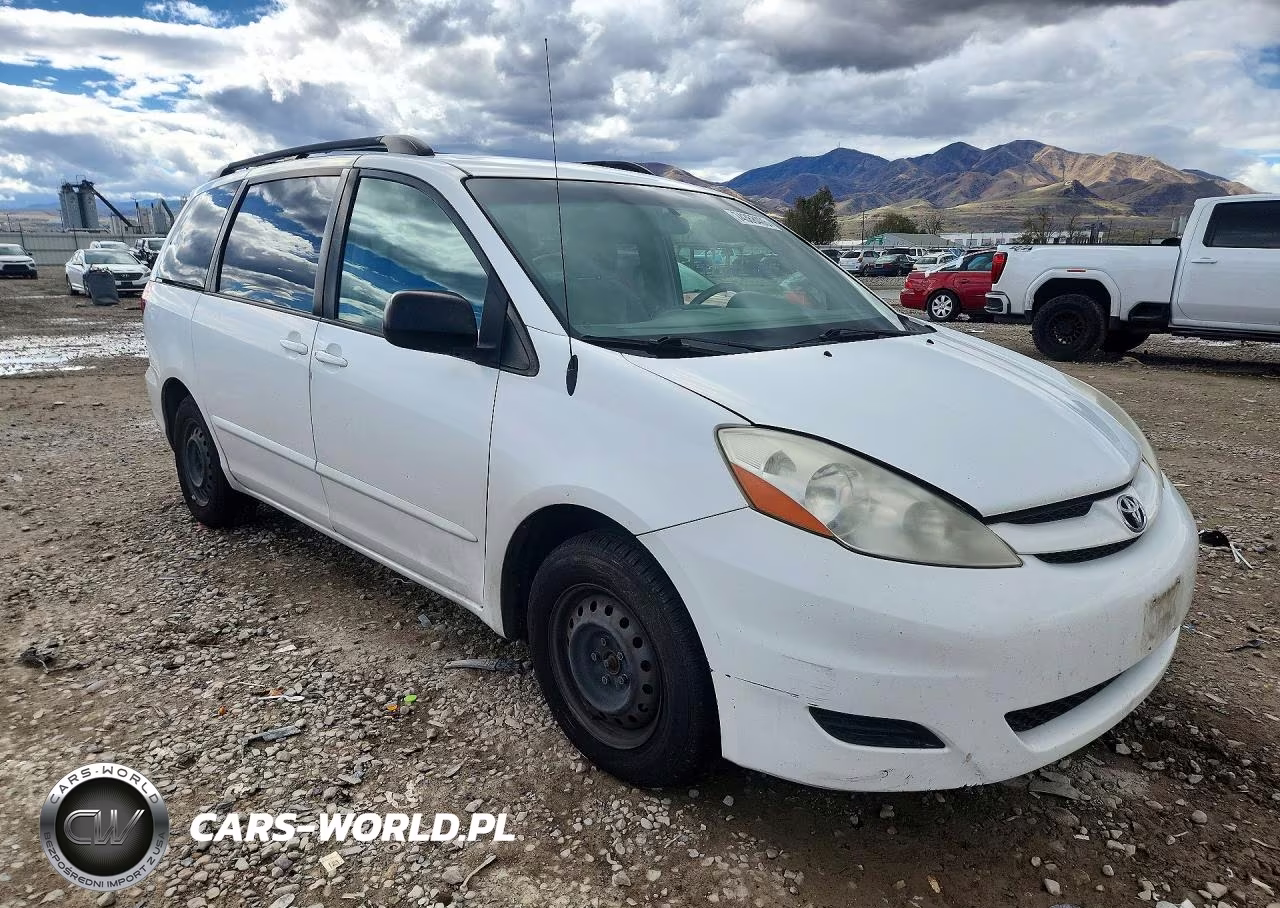 2009 Toyota Sienna Le 8-Passenger VIN:5TDZK23C29S244360 - 4