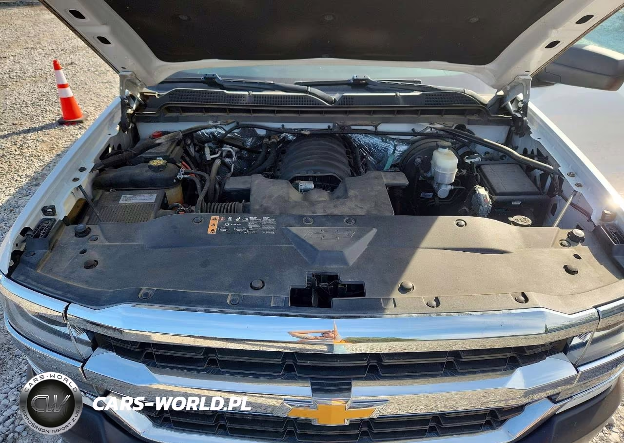2017 Chevrolet Silverado C1500 VIN:1GCRCNEC6HZ299953 - 11
