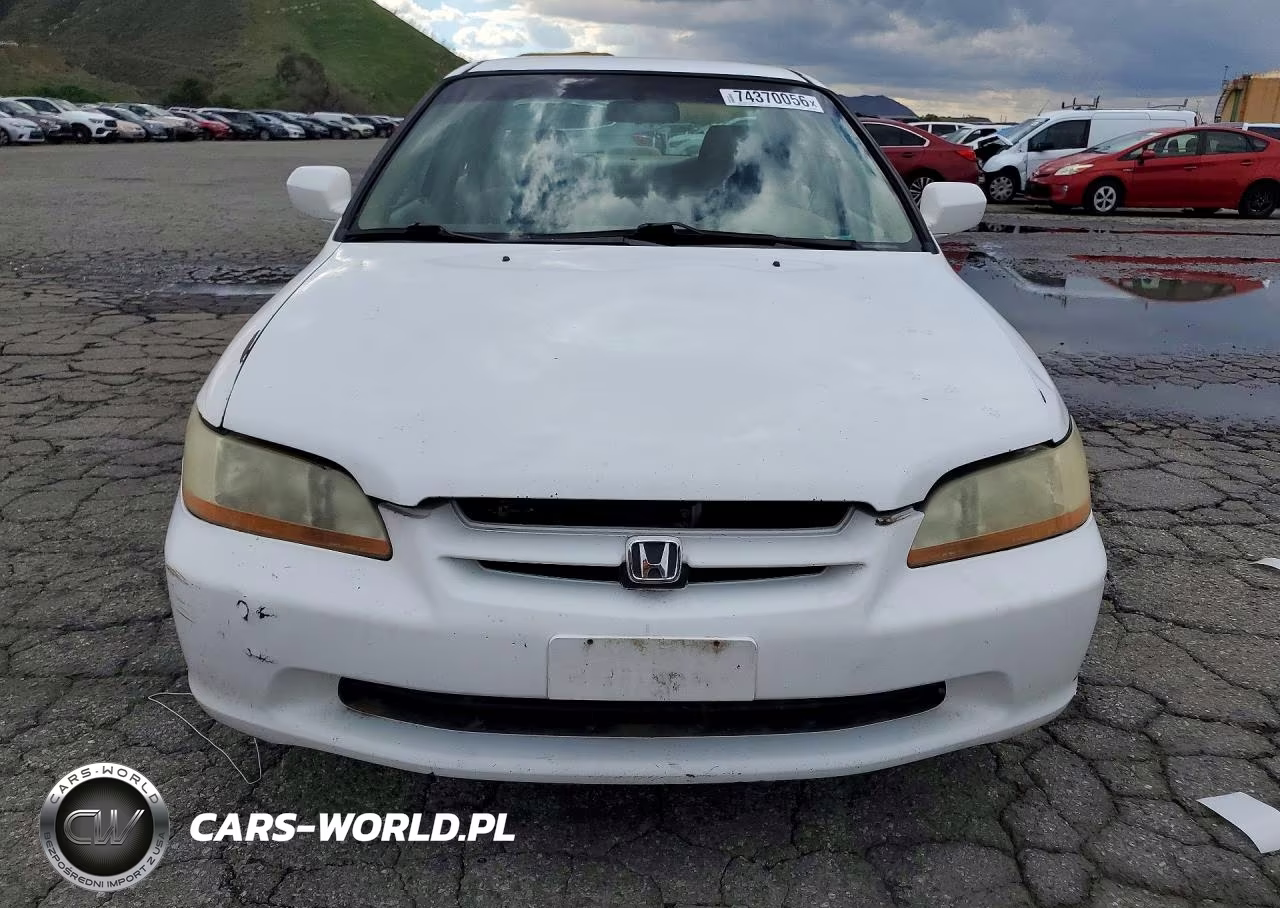 2000 Honda Accord Lx VIN:3HGCG6655YG700944 - 5