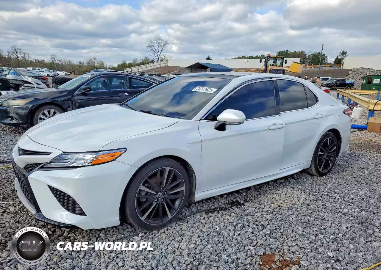 2020 Toyota Camry Xse