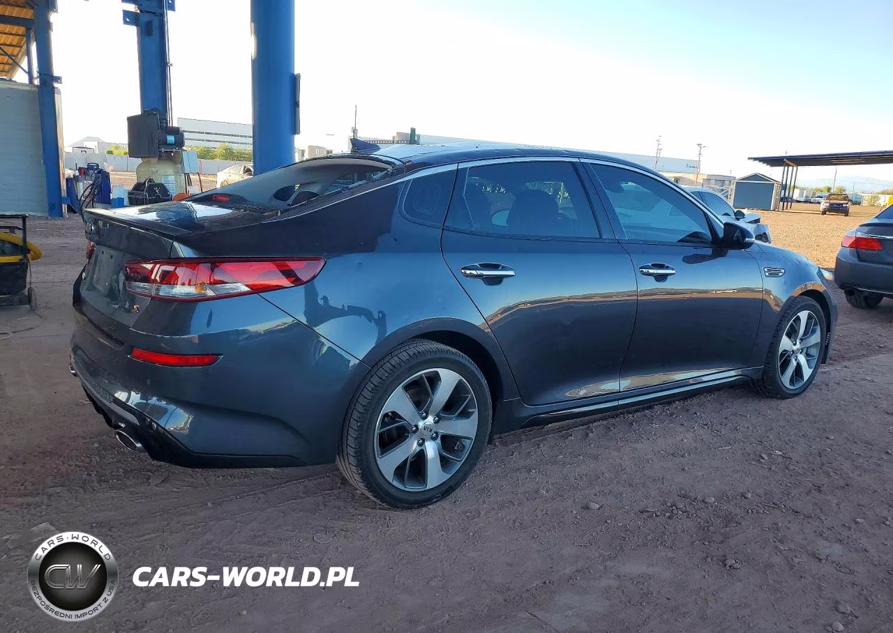 2019 Kia Optima S VIN:5XXGT4L31KG292486 - 3