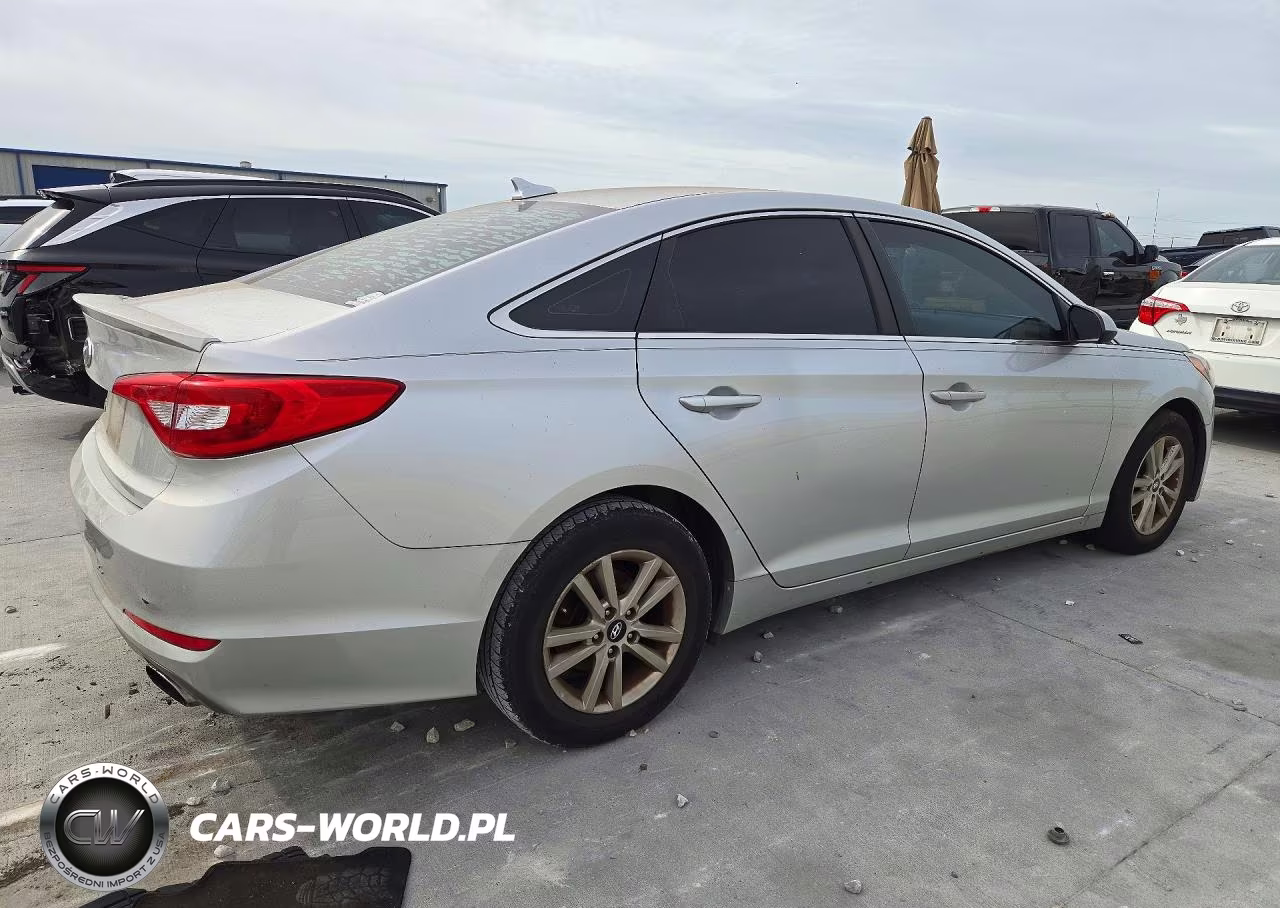 2015 Hyundai Sonata Se VIN:5NPE24AF5FH243339 - 3