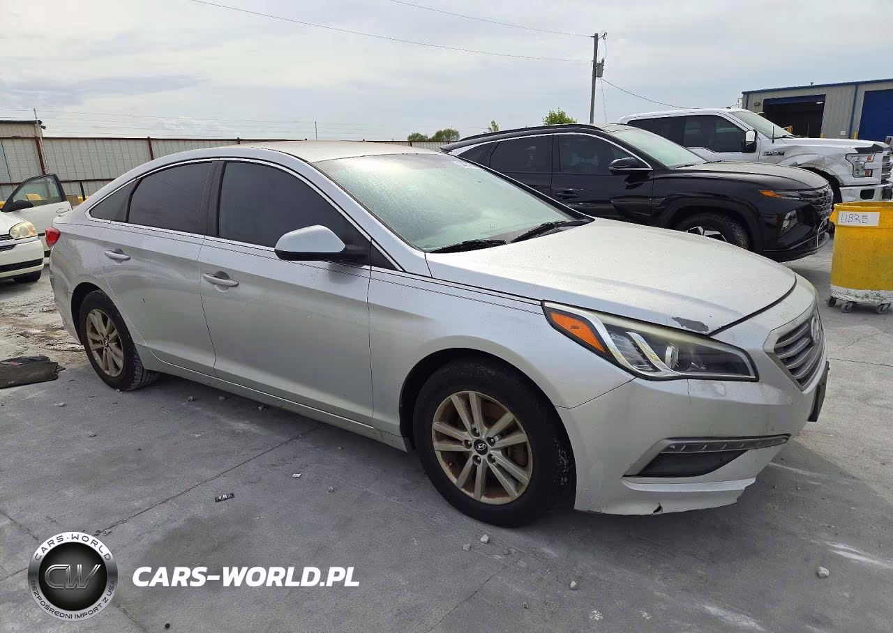 2015 Hyundai Sonata Se VIN:5NPE24AF5FH243339 - 4