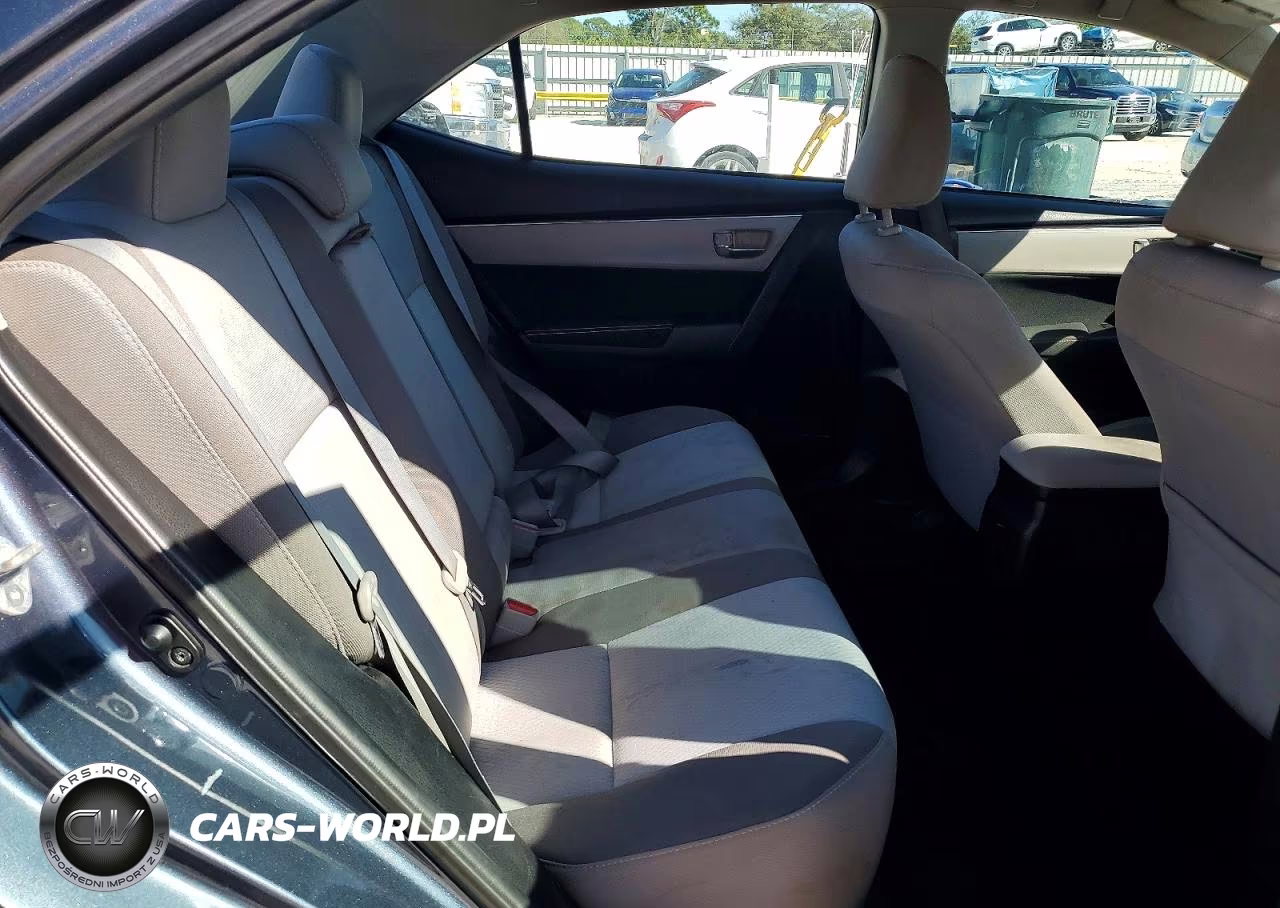 2017 Toyota Corolla L VIN:5YFBURHE3HP702087 - 10
