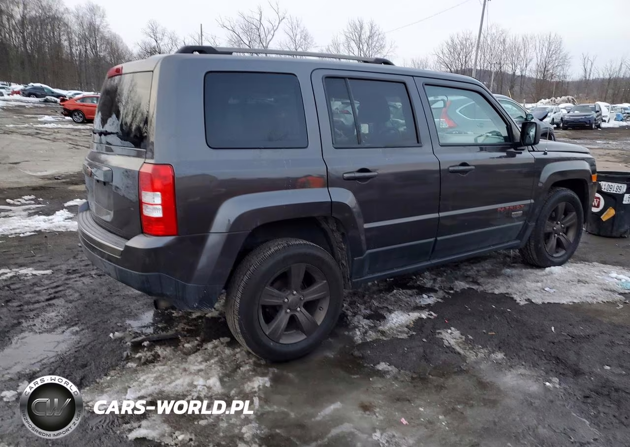 2016 Jeep Patriot Sport VIN:1C4NJRBBXGD692910 - 3