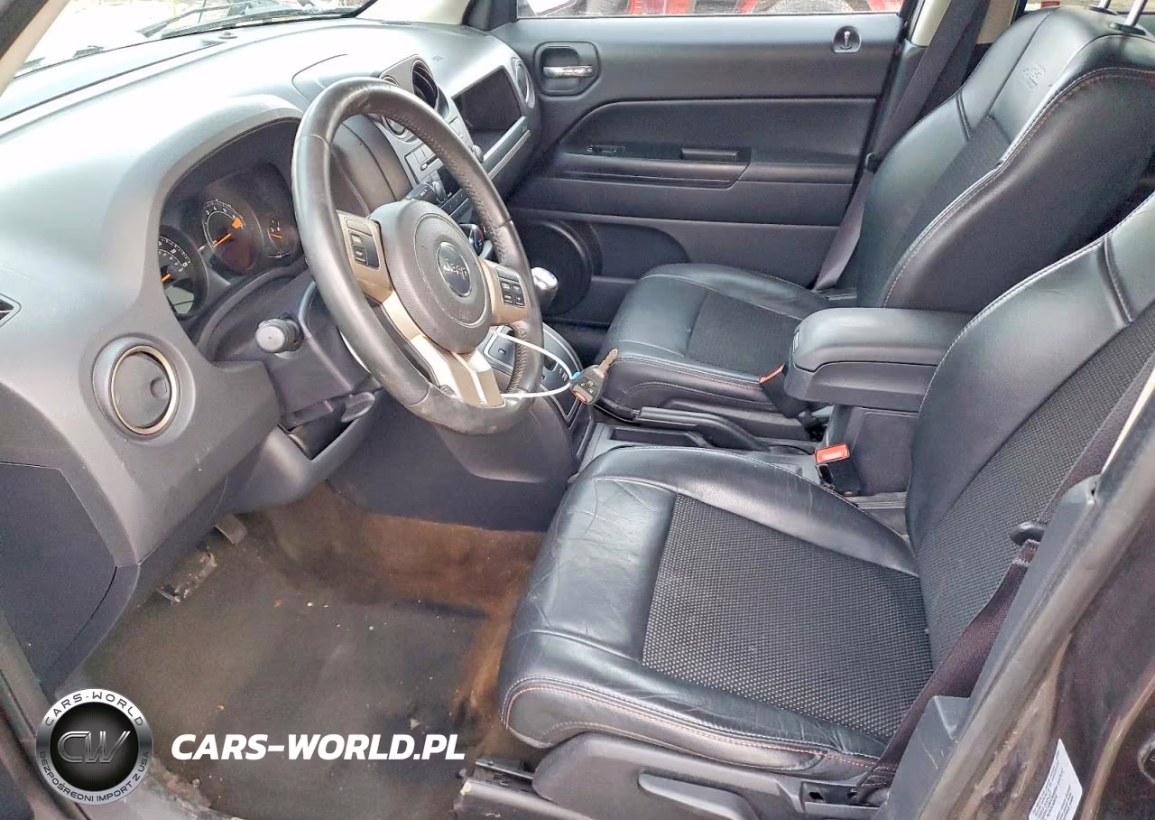 2016 Jeep Patriot Sport VIN:1C4NJRBBXGD692910 - 7