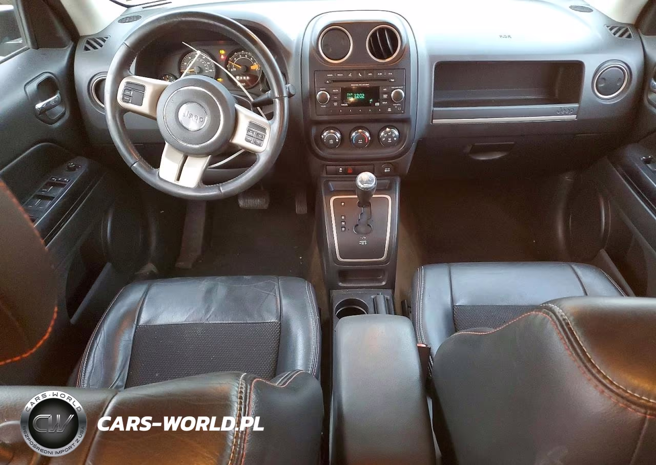 2016 Jeep Patriot Sport VIN:1C4NJRBBXGD692910 - 8