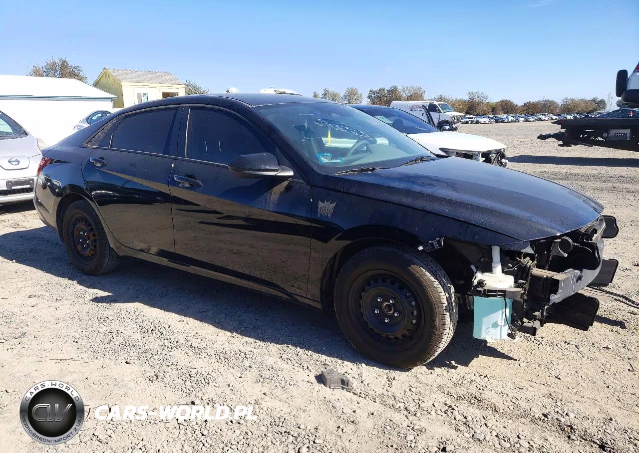 2025 Hyundai Elantra Se VIN:KMHLL4DG2SU945820 - 4