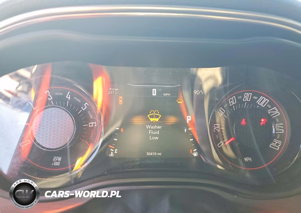 2018 Dodge Challenger Sxt VIN:2C3CDZAG0JH333771 - 9