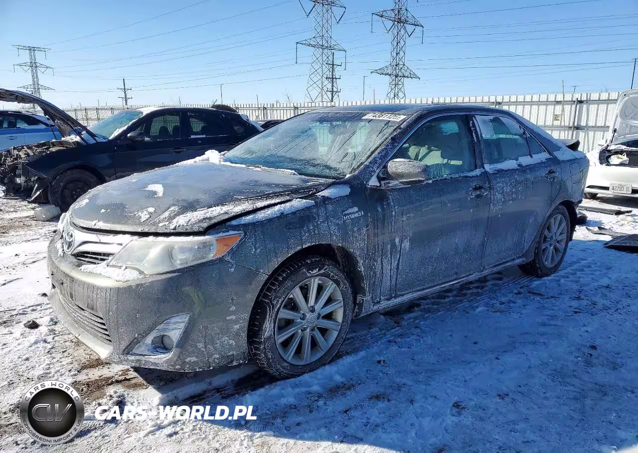2013 Toyota Camry Hybrid Xle