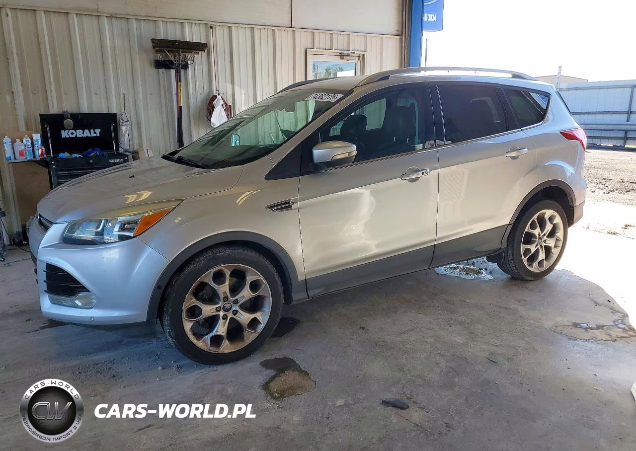 2014 Ford Escape Titanium – zdjęcie 1 z 13