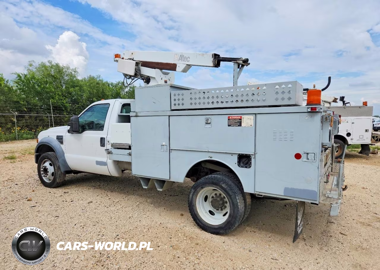 2008 Ford F450 Super Duty Bucket Truck VIN:1FD4F46Y68EB26703 - 3
