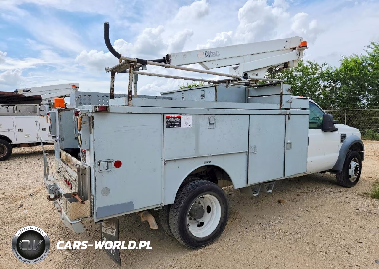 2008 Ford F450 Super Duty Bucket Truck VIN:1FD4F46Y68EB26703 - 4