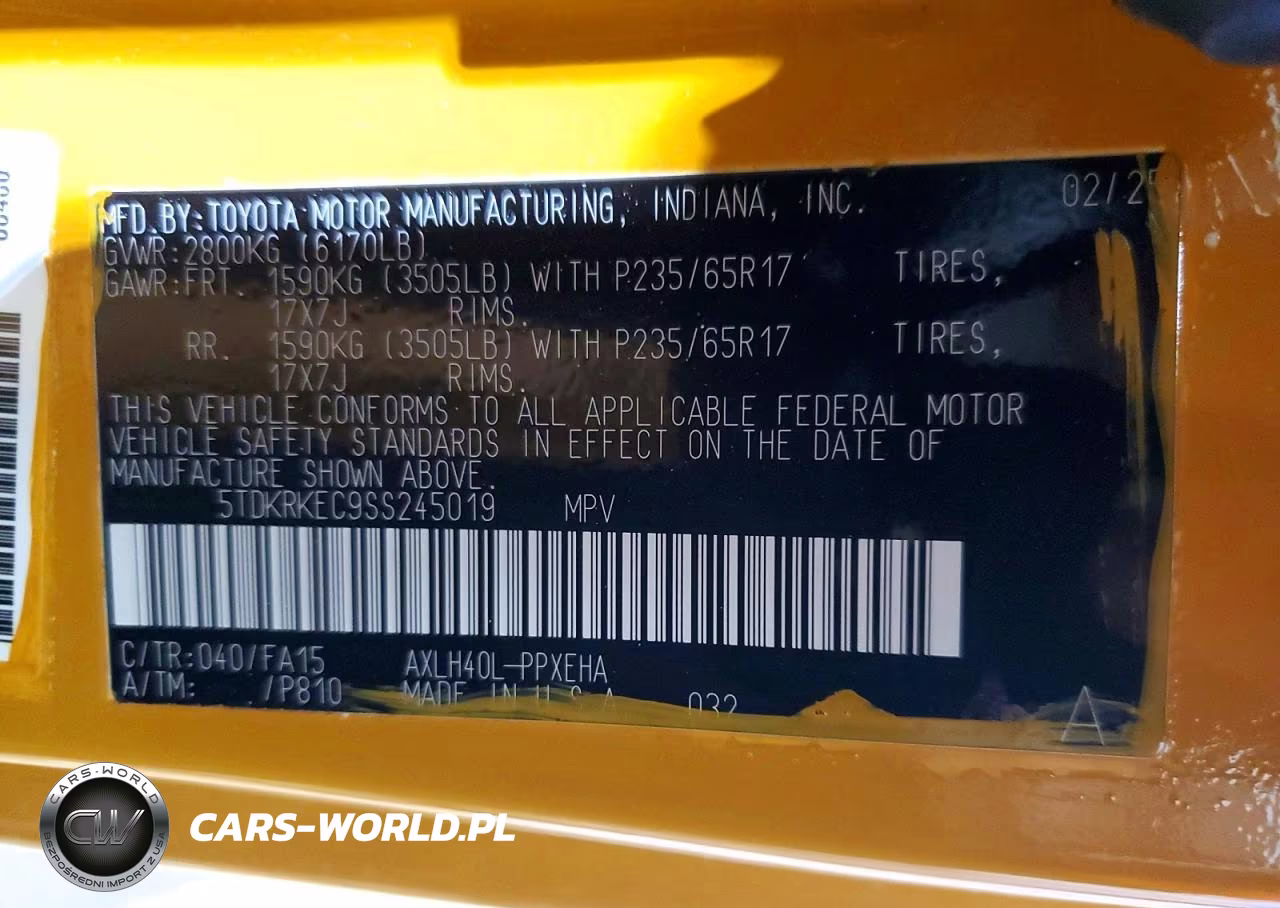 2025 Toyota Sienna Le VIN:5TDKRKEC9SS245019 - 13