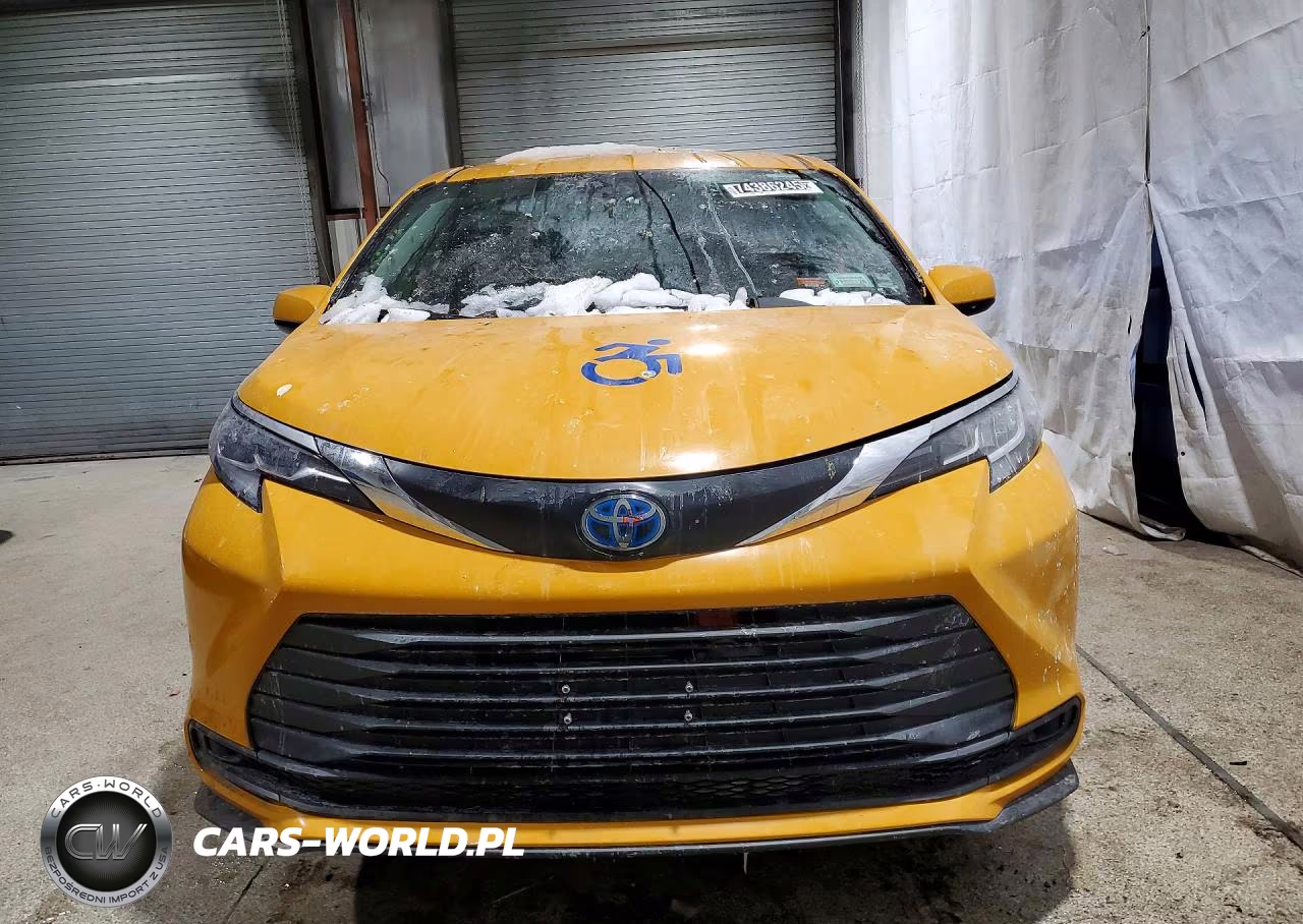 2025 Toyota Sienna Le VIN:5TDKRKEC9SS245019 - 5