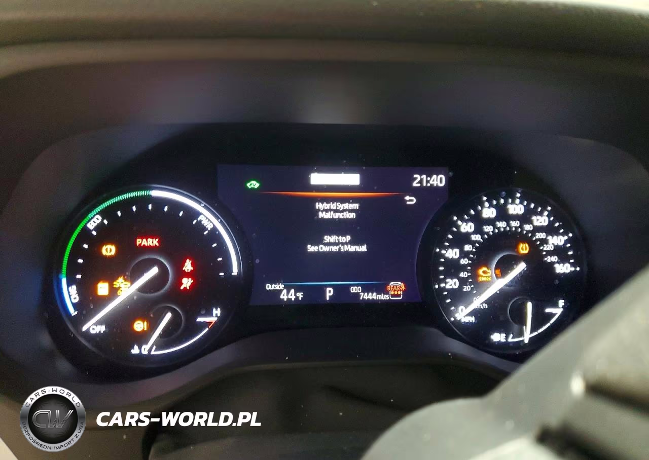 2025 Toyota Sienna Le VIN:5TDKRKEC9SS245019 - 9