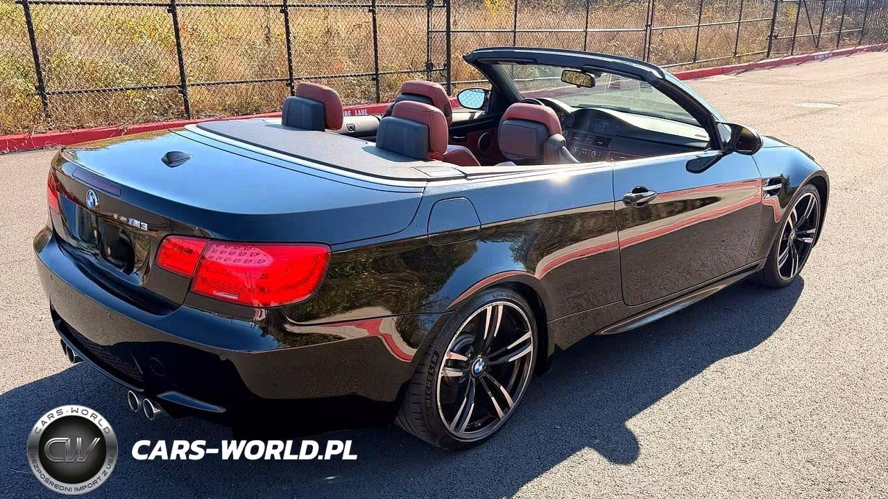 2011 BMW M3 VIN:WBSDX9C56BE583942 - 4