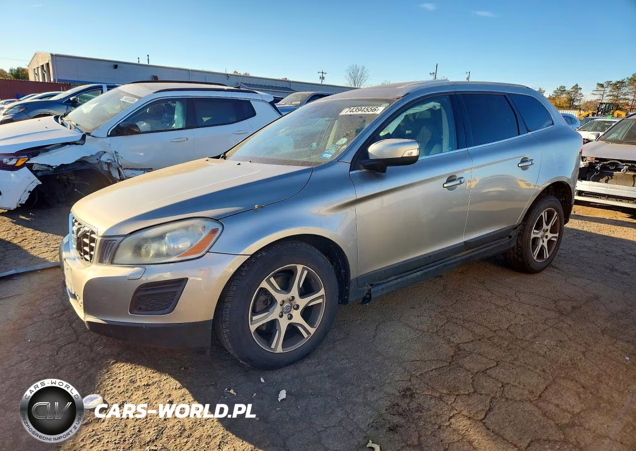 2013 Volvo Xc60 T6 VIN:YV4902DZ1D2442532 - 1
