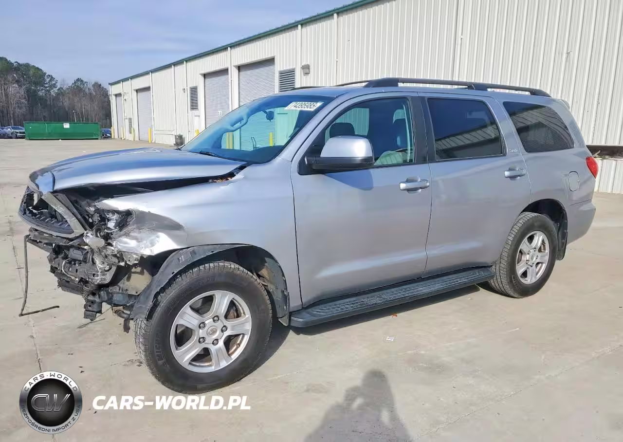 2015 Toyota Sequoia Sr5