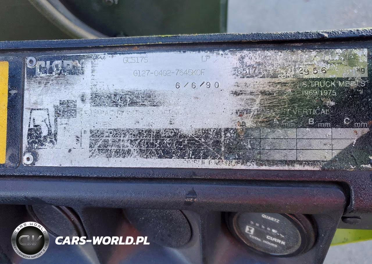 1990 Clark Gcs17S Forklift VIN:G12704027645K0F - 10