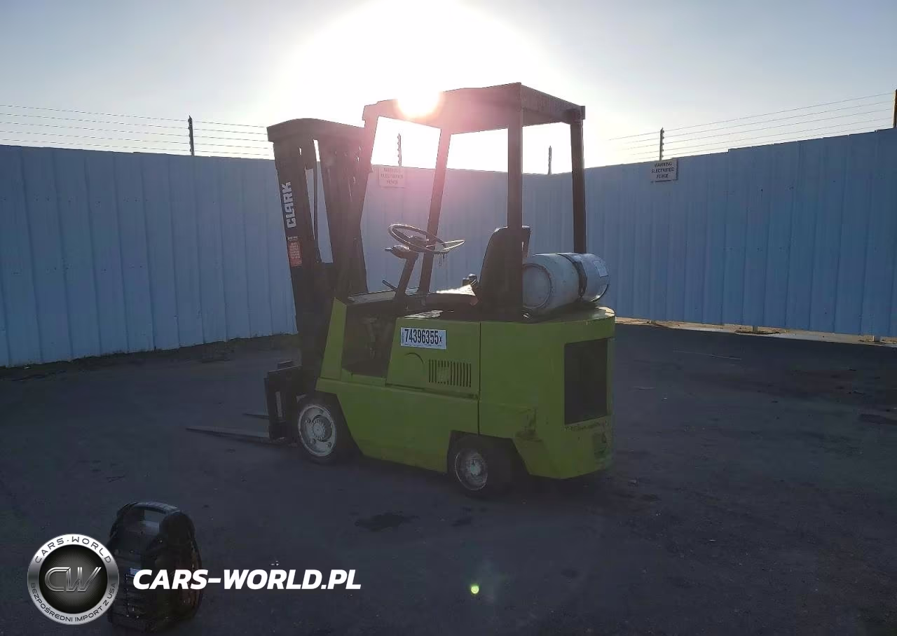 1990 Clark Gcs17S Forklift VIN:G12704027645K0F - 3
