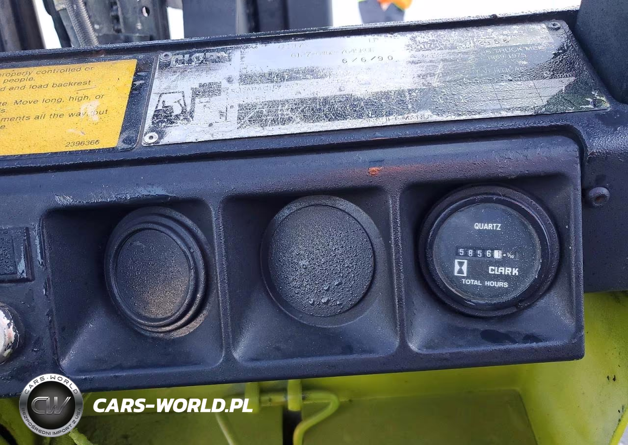 1990 Clark Gcs17S Forklift VIN:G12704027645K0F - 8