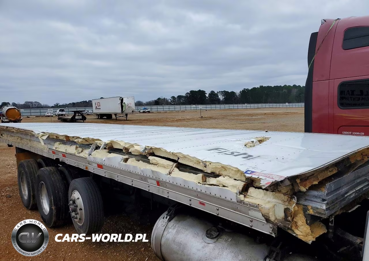 2023 Peterbilt 363 Box Truck VIN:2NP8XJ0X9PM839619 - 9