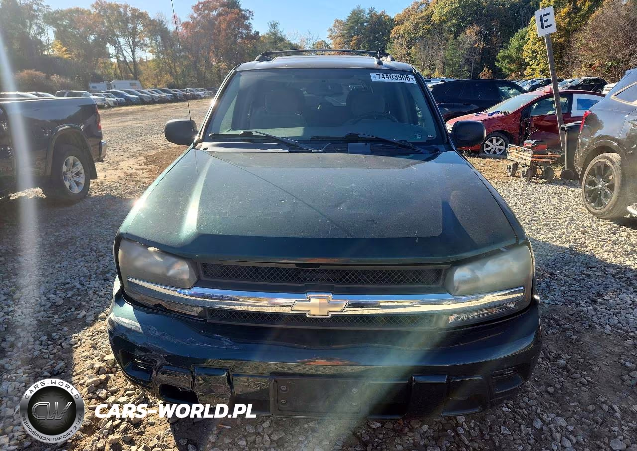 2005 Chevrolet Trailblazer Ls VIN:1GNDT13S652120920 - 5