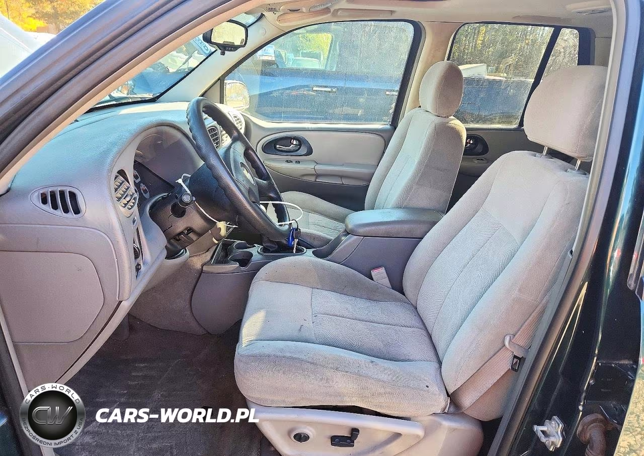 2005 Chevrolet Trailblazer Ls VIN:1GNDT13S652120920 - 7