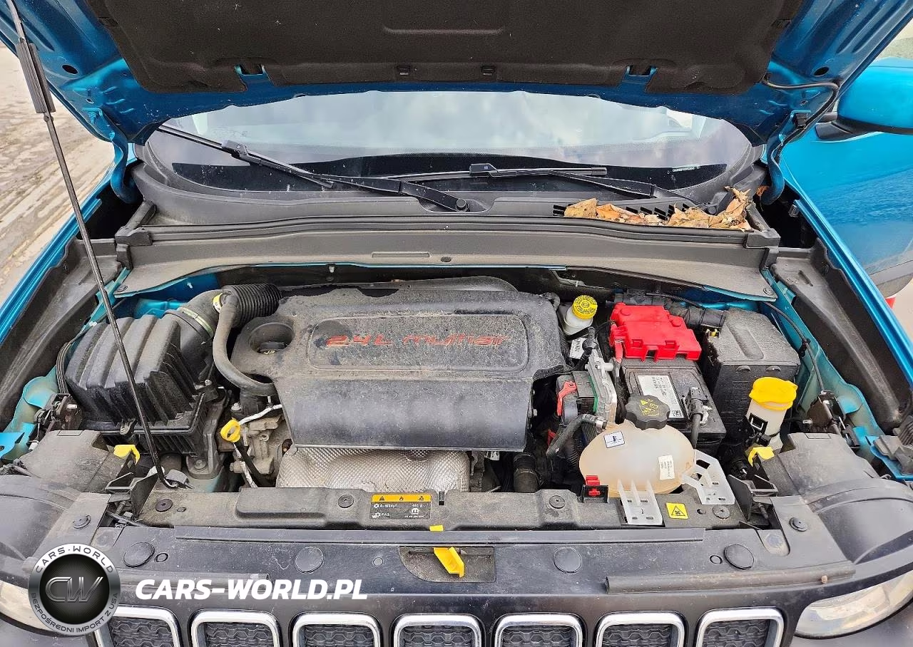 2019 Jeep Renegade Latitude VIN:ZACNJABB1KPK92095 - 12