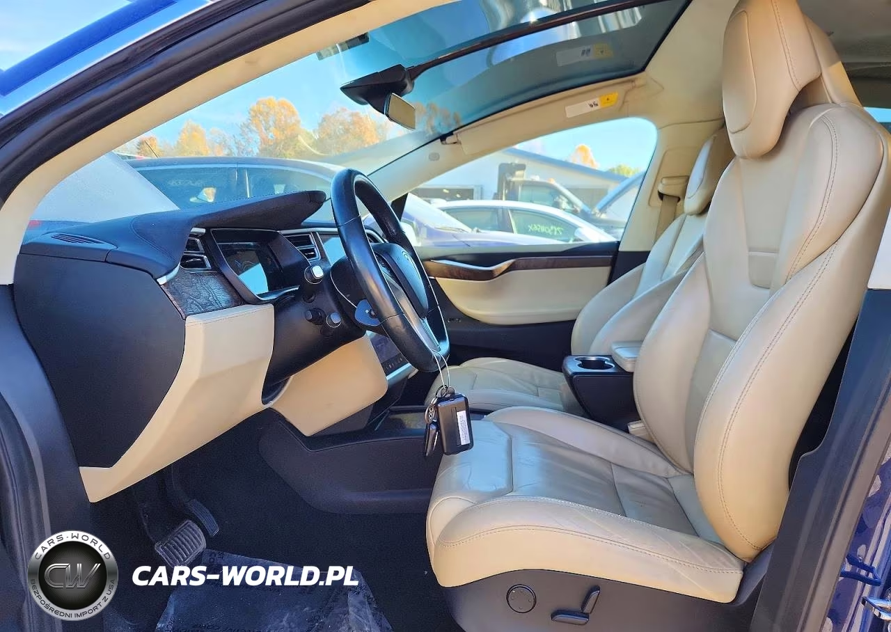 2017 Tesla Model X VIN:5YJXCBE22HF054019 - 7