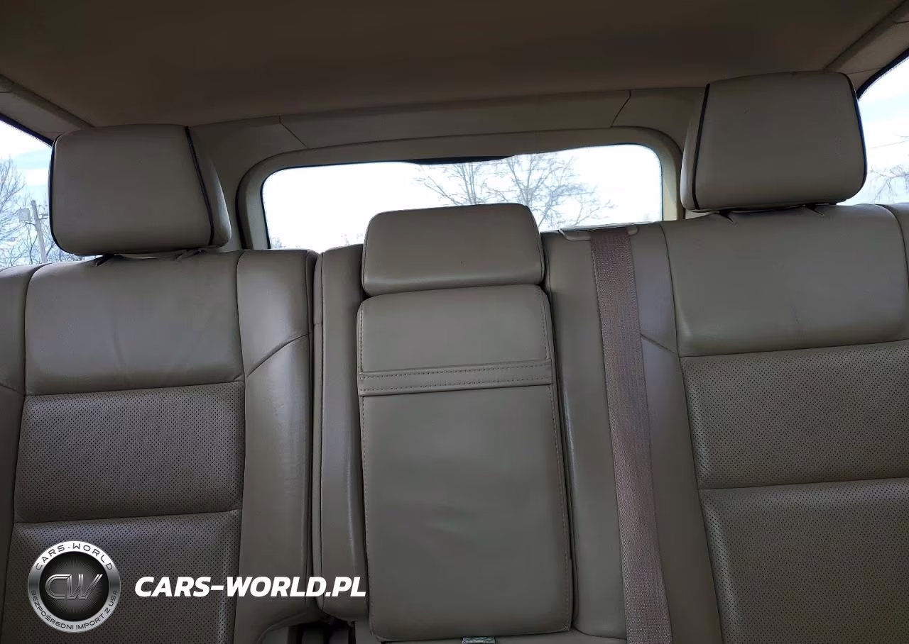 2014 Jeep Grand Cherokee Overland VIN:1C4RJFCG2EC299349 - 10