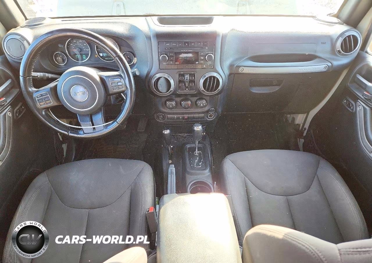 2017 Jeep Wrangler Unlimited Sport VIN:1C4BJWDG1HL652796 - 8