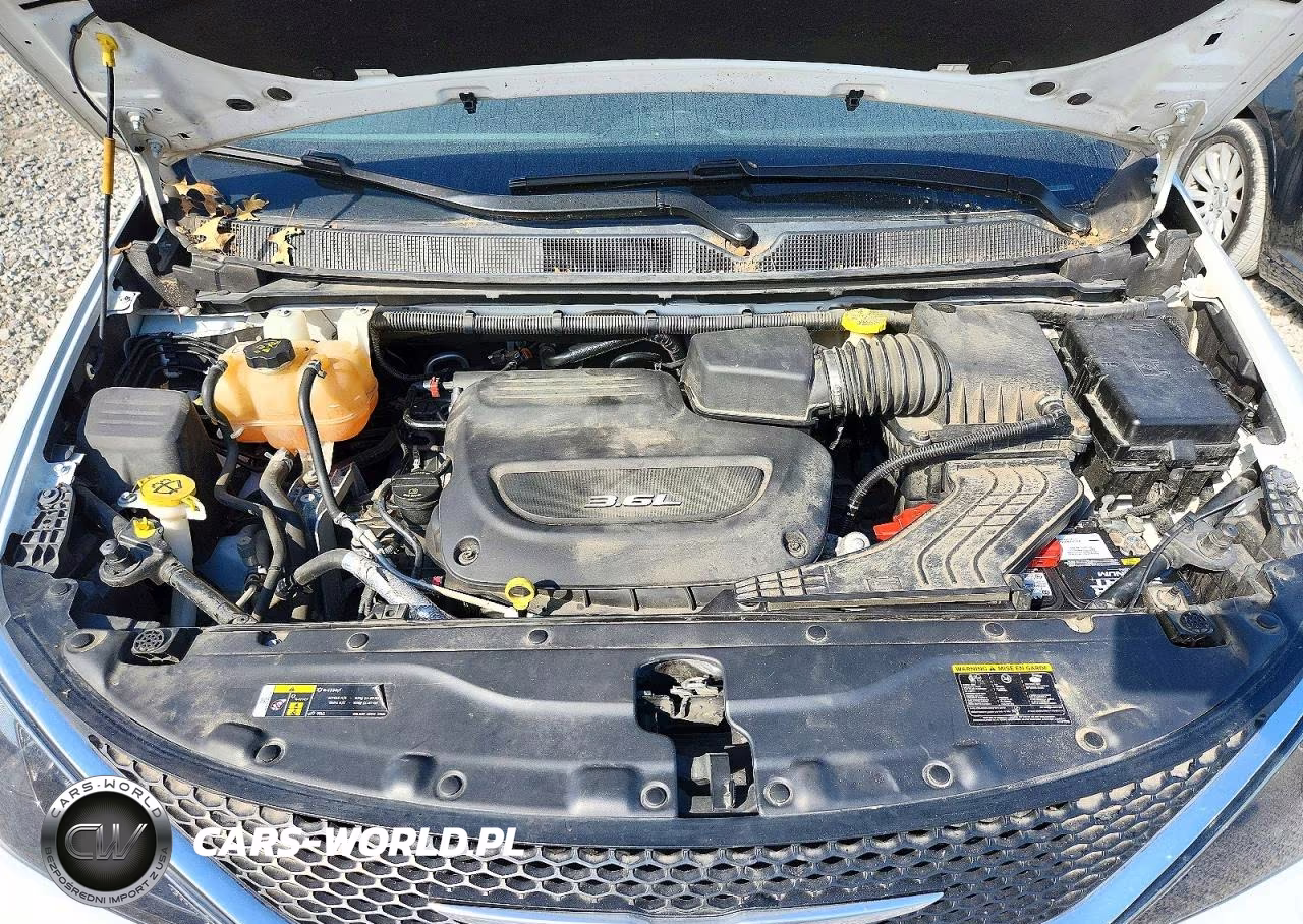 2017 Chrysler Pacifica Touring VIN:2C4RC1DG8HR723186 - 12