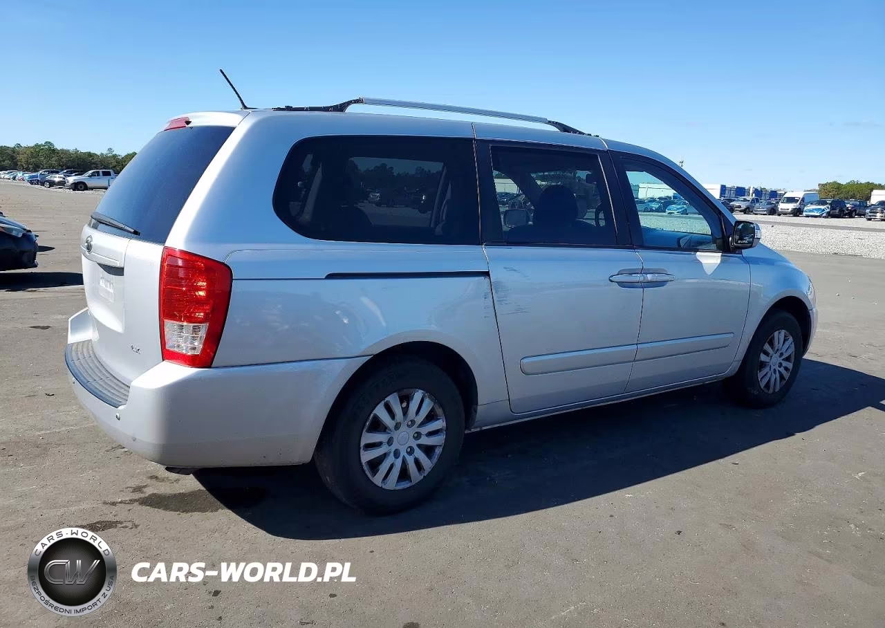 2011 Kia Sedona Lx VIN:KNDMG4C7XB6375181 - 3