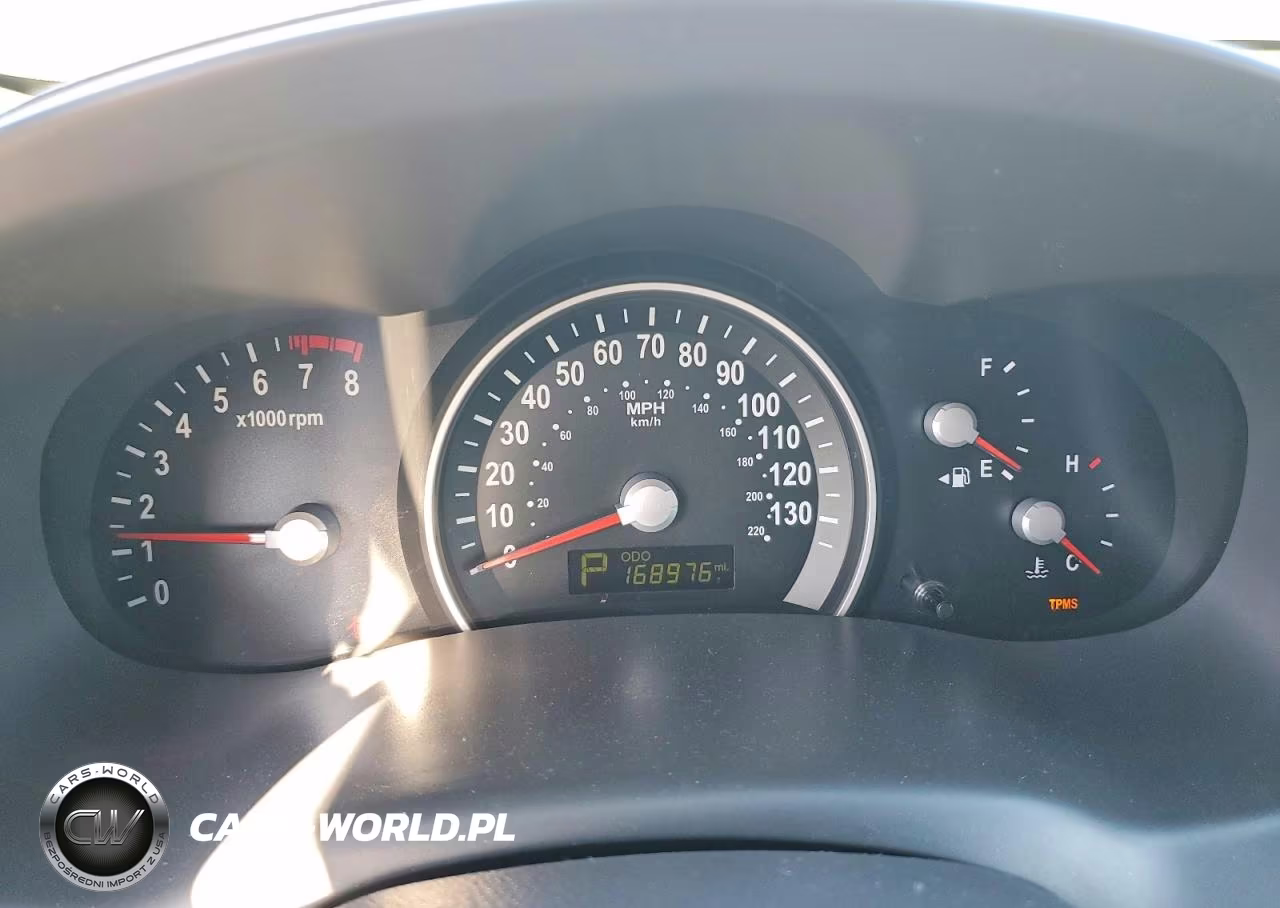 2011 Kia Sedona Lx VIN:KNDMG4C7XB6375181 - 9