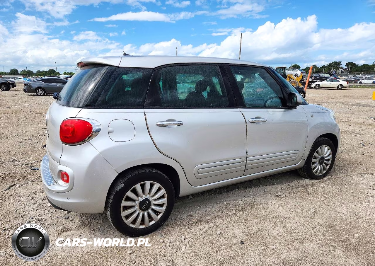 2017 Fiat 500L Pop VIN:ZFBCFAAH8HZ039158 - 3