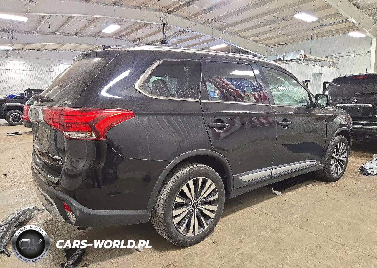 2019 Mitsubishi Outlander Sel VIN:JA4AZ3A33KZ014830 - 3
