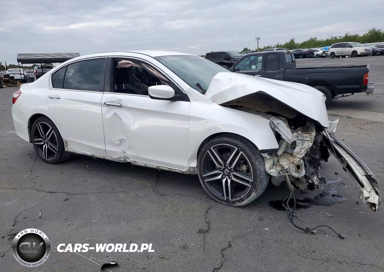 2017 Honda Accord Sport Special Edition VIN:1HGCR2F16HA159482 - 4