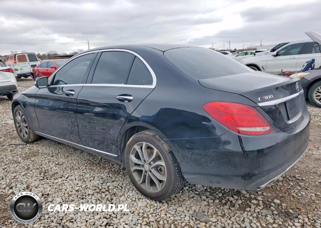 2015 Mercedes-Benz C 300 4Matic VIN:55SWF4KBXFU022885 - 2