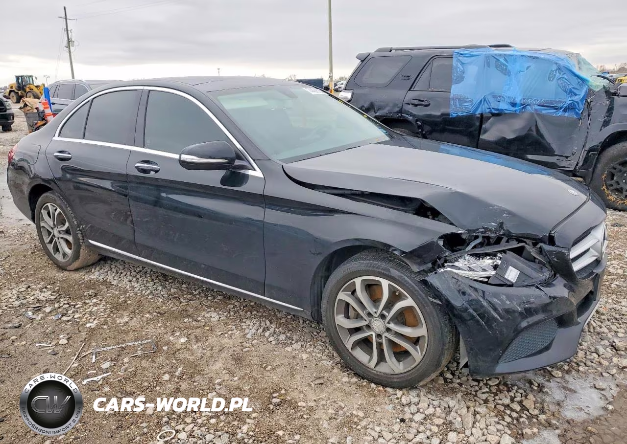 2015 Mercedes-Benz C 300 4Matic VIN:55SWF4KBXFU022885 - 4