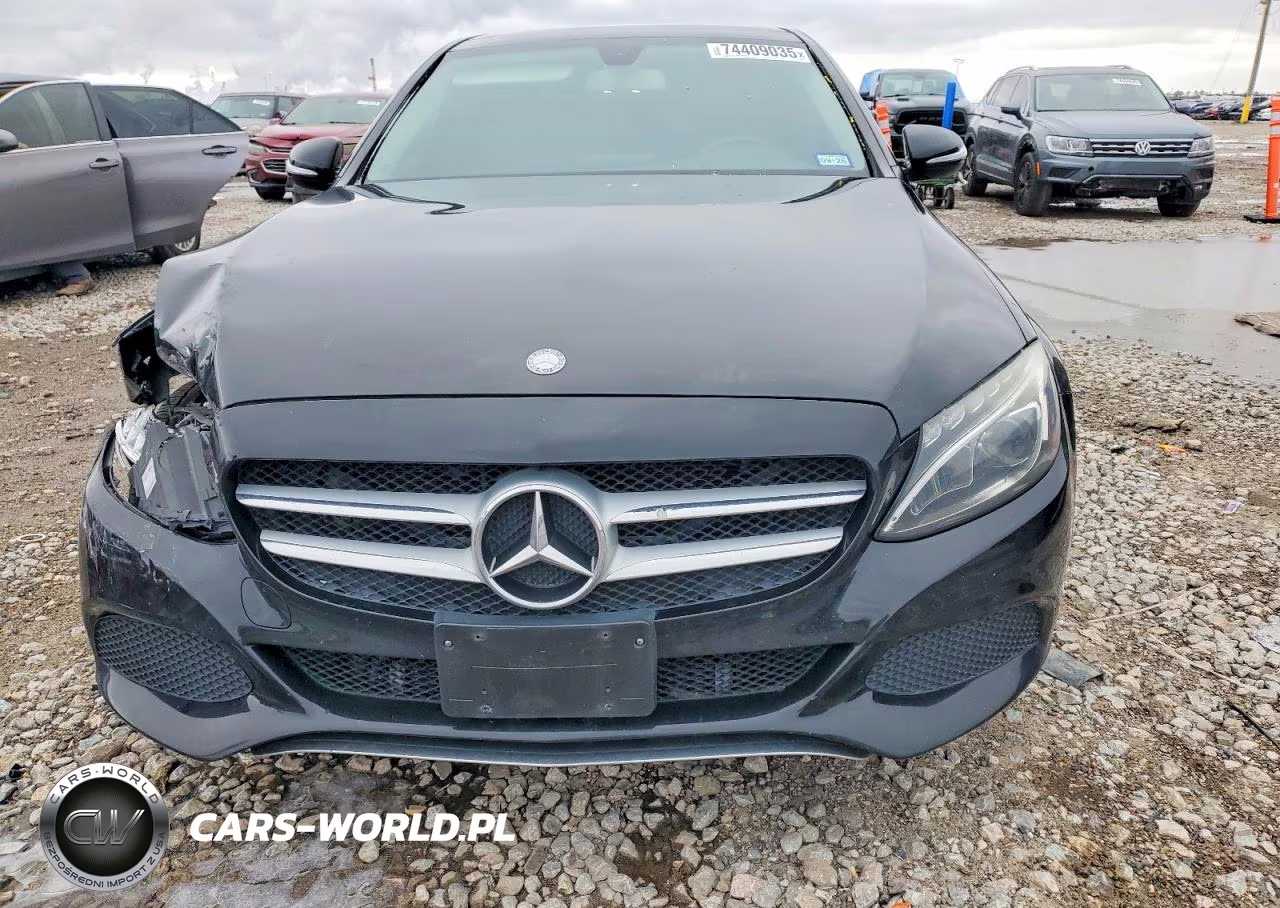 2015 Mercedes-Benz C 300 4Matic VIN:55SWF4KBXFU022885 - 5