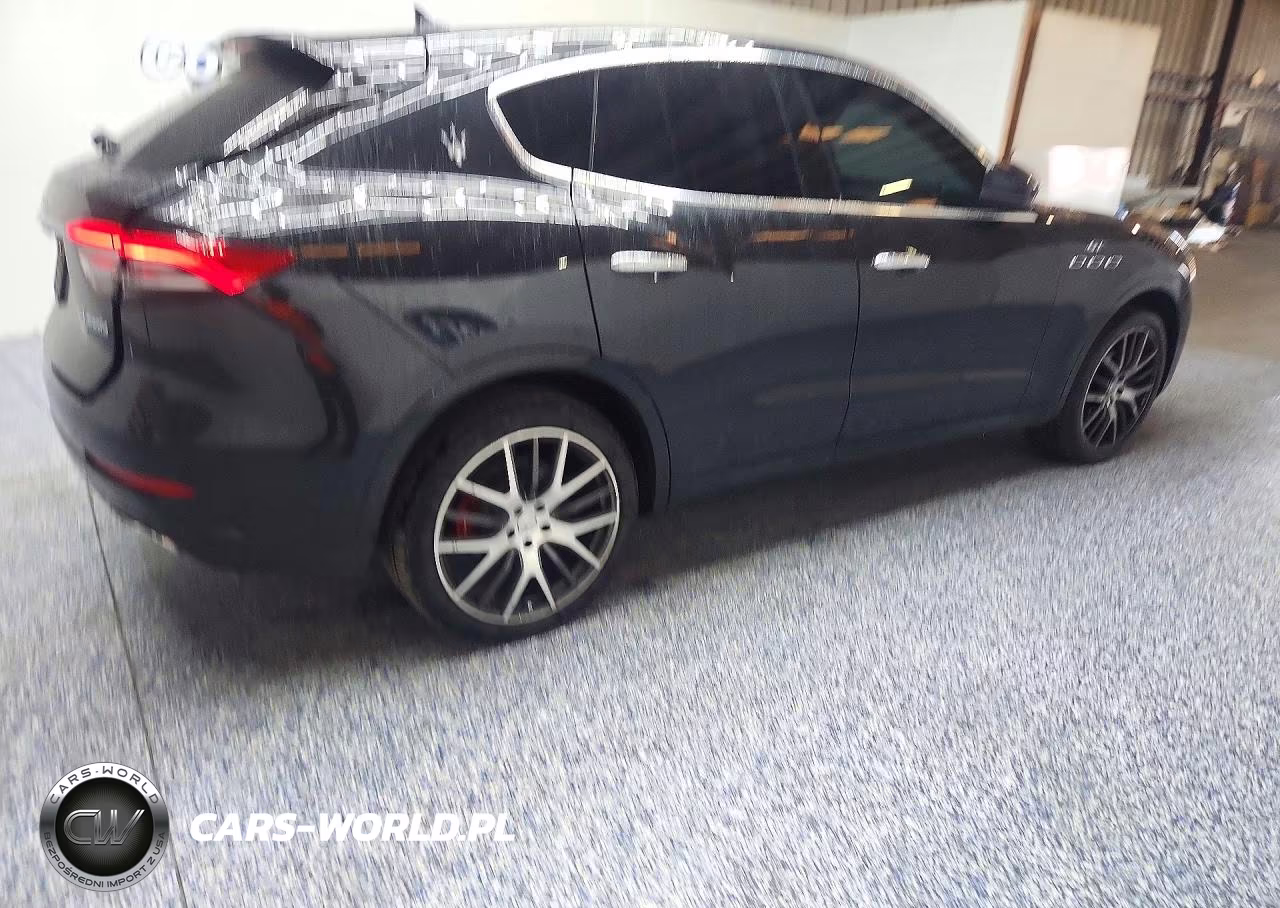 2022 Maserati Levante Base VIN:ZN661XUA3NX398448 - 3
