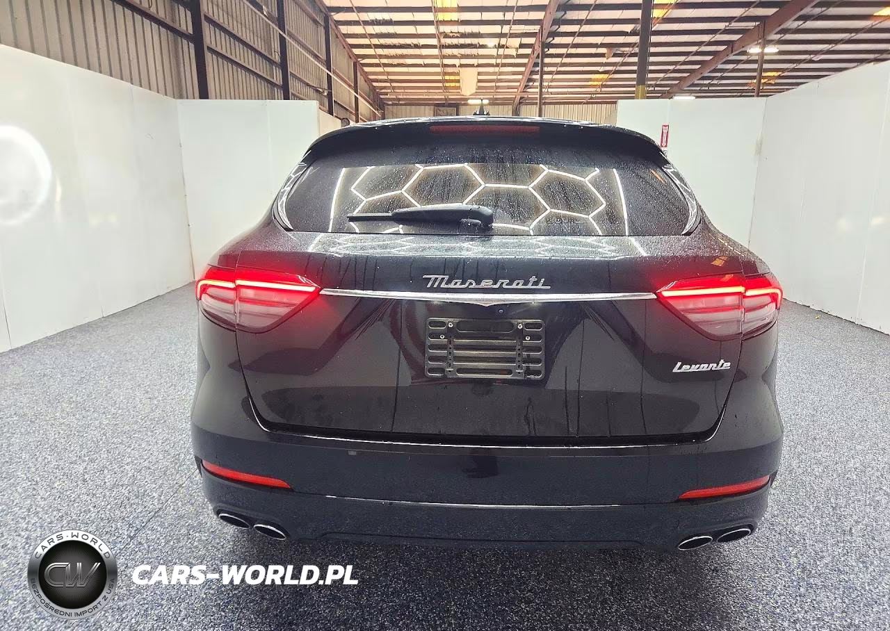 2022 Maserati Levante Base VIN:ZN661XUA3NX398448 - 6