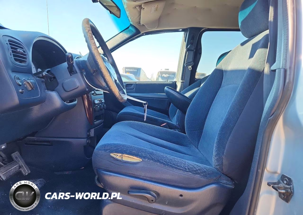 2001 Chrysler Town & Country Lx VIN:2C4GP44G51R186506 - 7