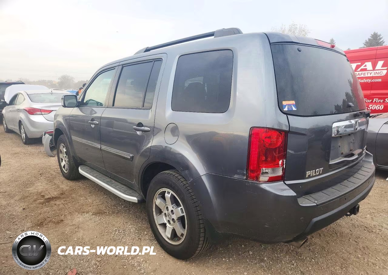 2011 Honda Pilot Touring VIN:5FNYF4H92BB102206 - 2