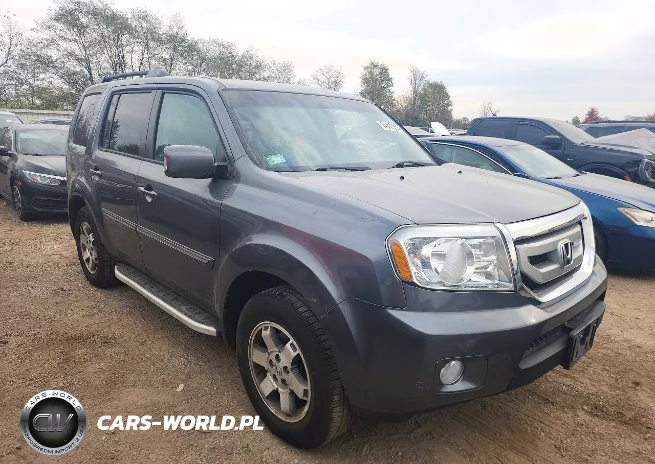 2011 Honda Pilot Touring VIN:5FNYF4H92BB102206 - 4