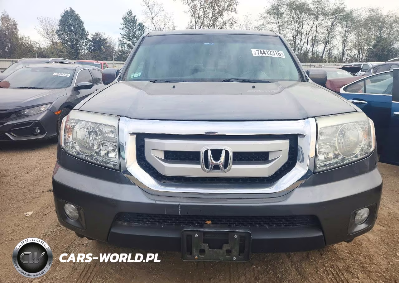 2011 Honda Pilot Touring VIN:5FNYF4H92BB102206 - 5